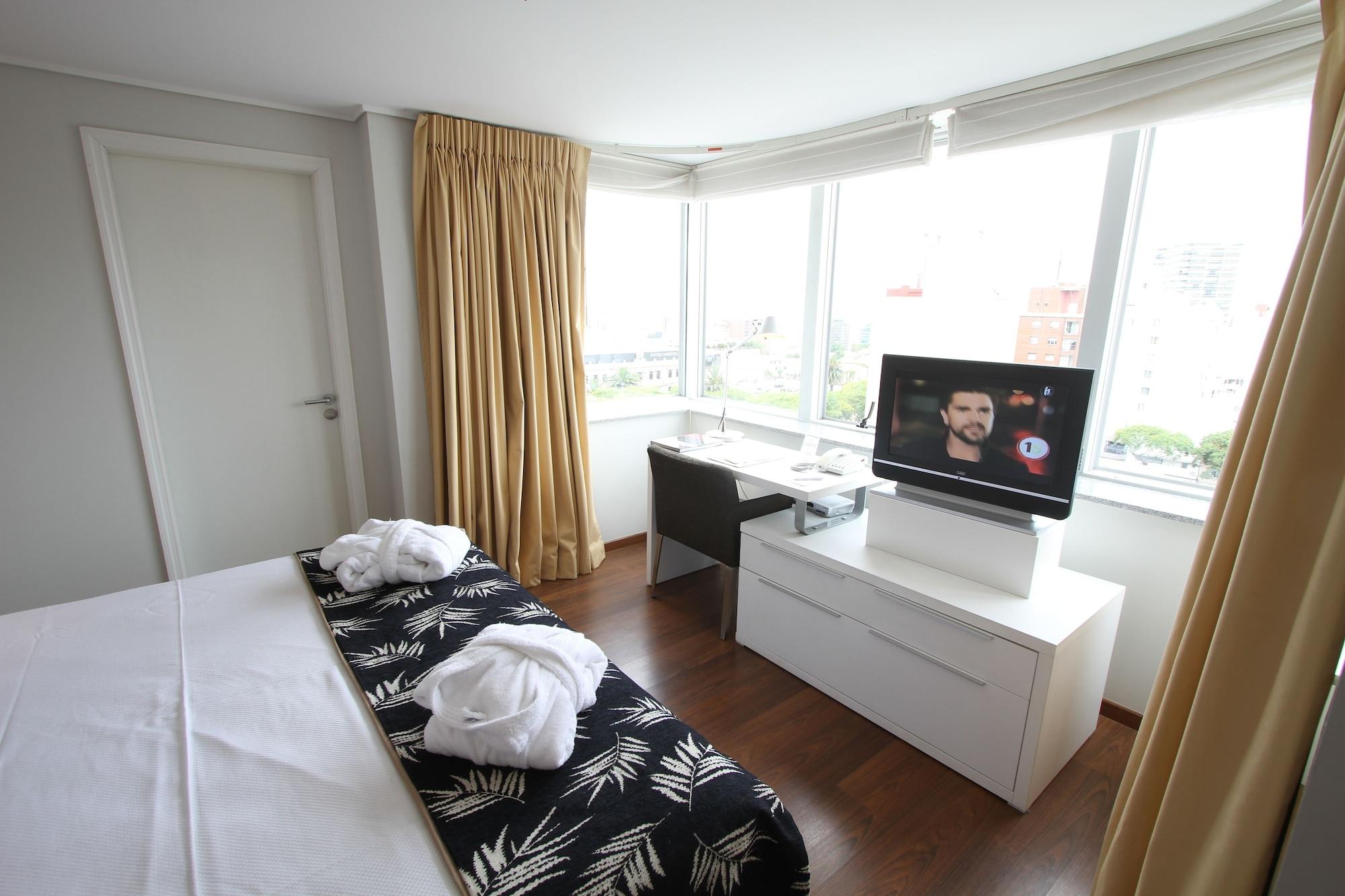 Regency Golf - Hotel Urbano Montevideo Eksteriør bilde