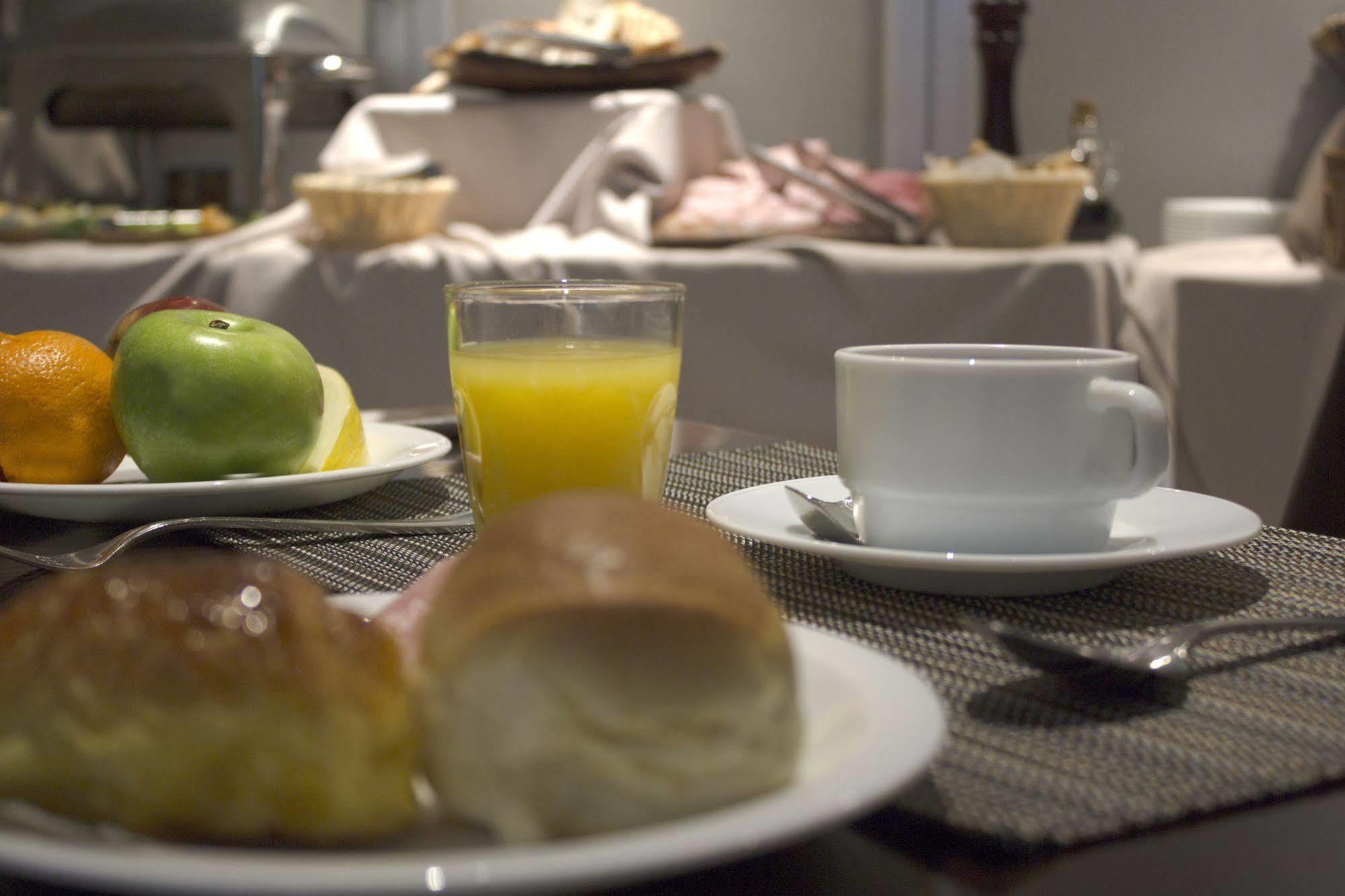 Regency Golf - Hotel Urbano Montevideo Eksteriør bilde